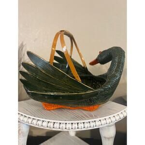 Vintage Swan Green Zhejiang Wicker Basket with Handle Decorative Basket